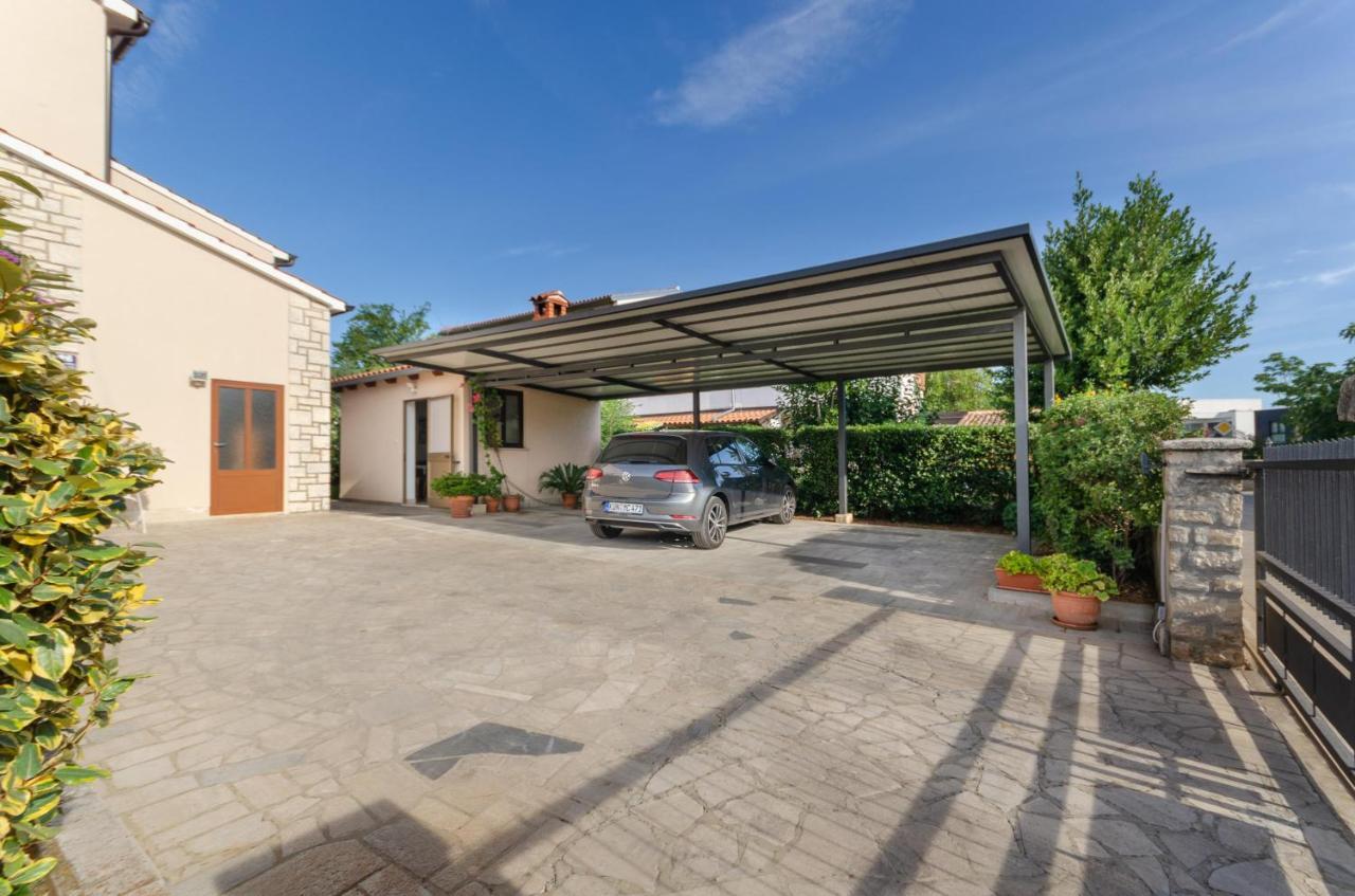 Apartments Bungavilia Rovinj Ngoại thất bức ảnh