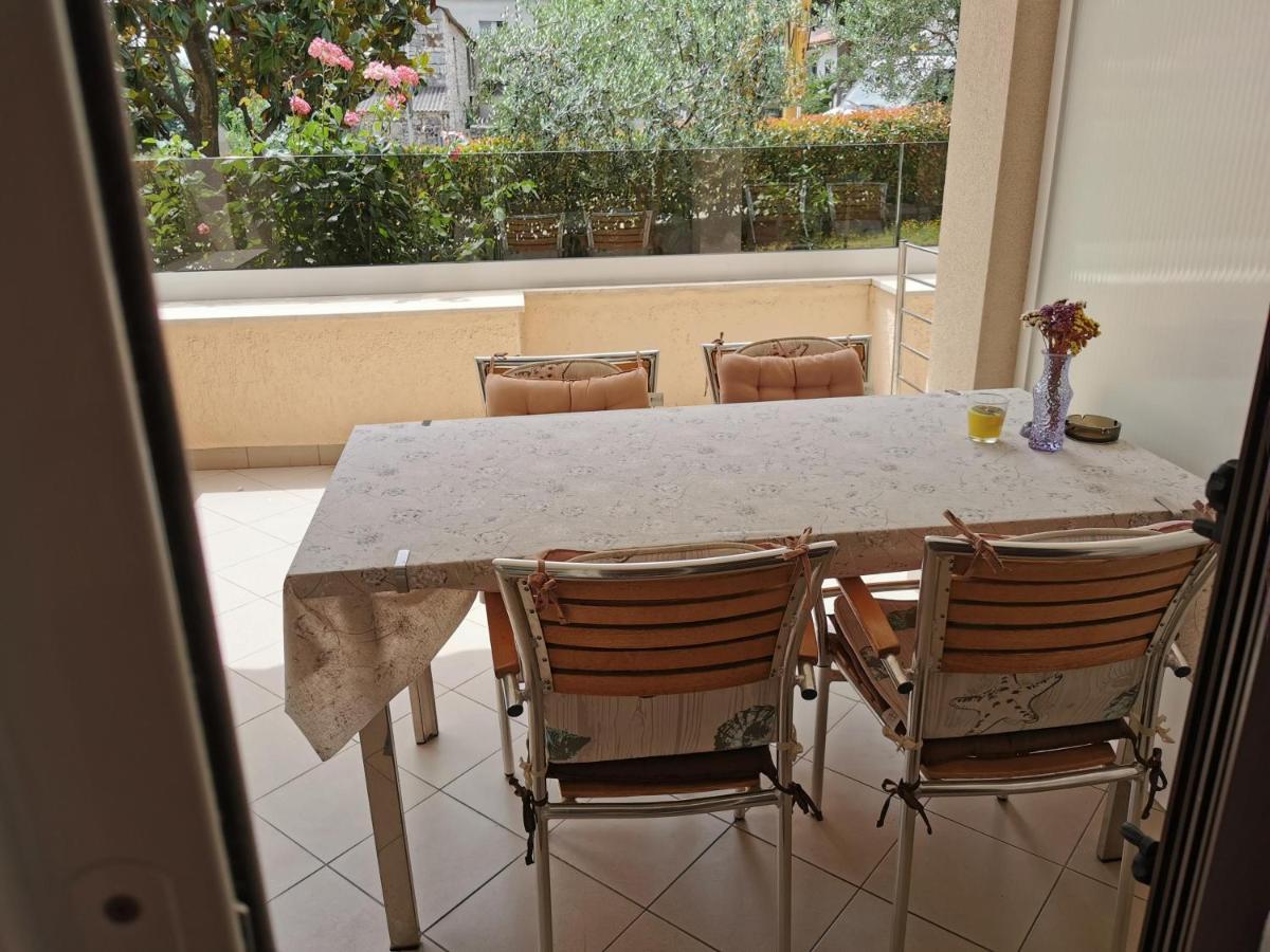 Apartments Bungavilia Rovinj Ngoại thất bức ảnh
